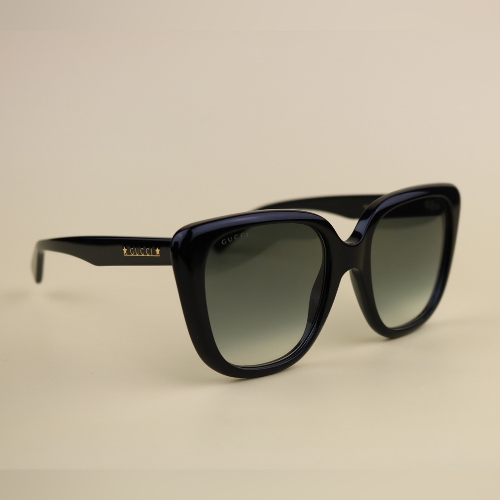 Gucci Black Cat-Eye Sunglasses